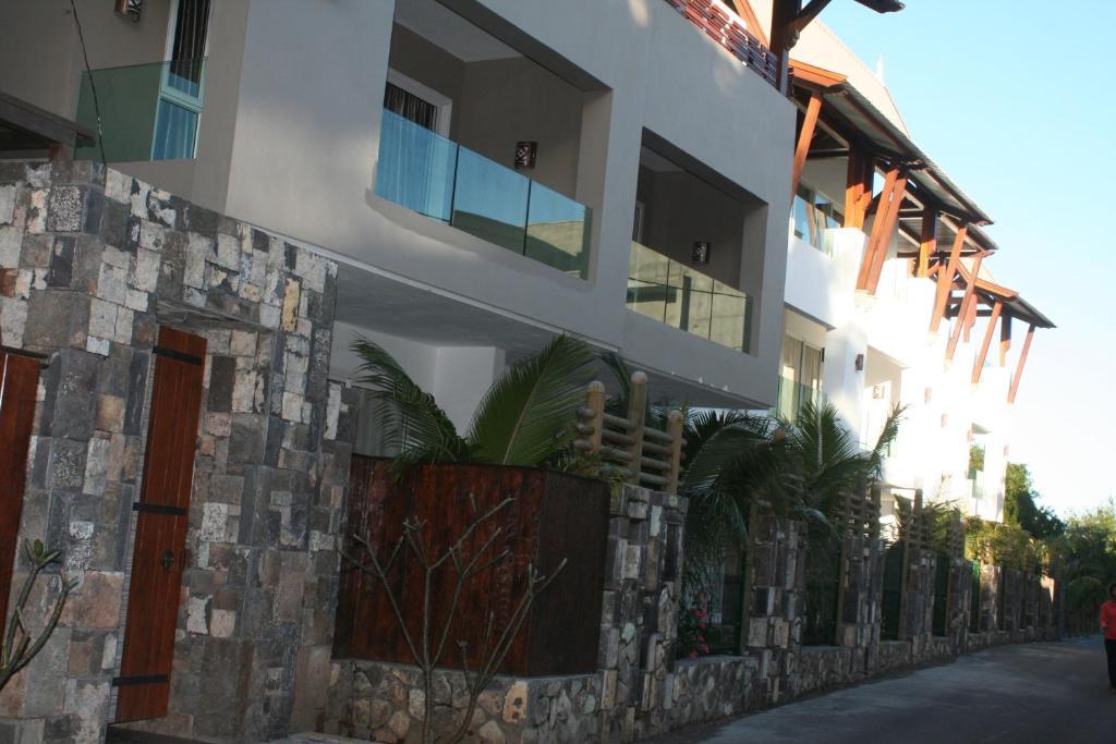 Dodola Lodge Pereybere Beach Exterior photo